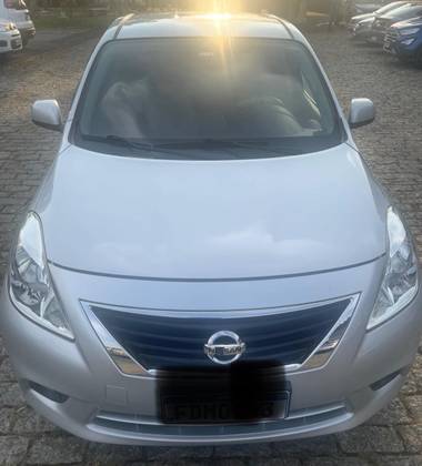 NISSAN VERSA 1.6 16V FLEX SL 4P MANUAL NISSAN VERSA 1.6 16V FLEX SL 4P MANUAL